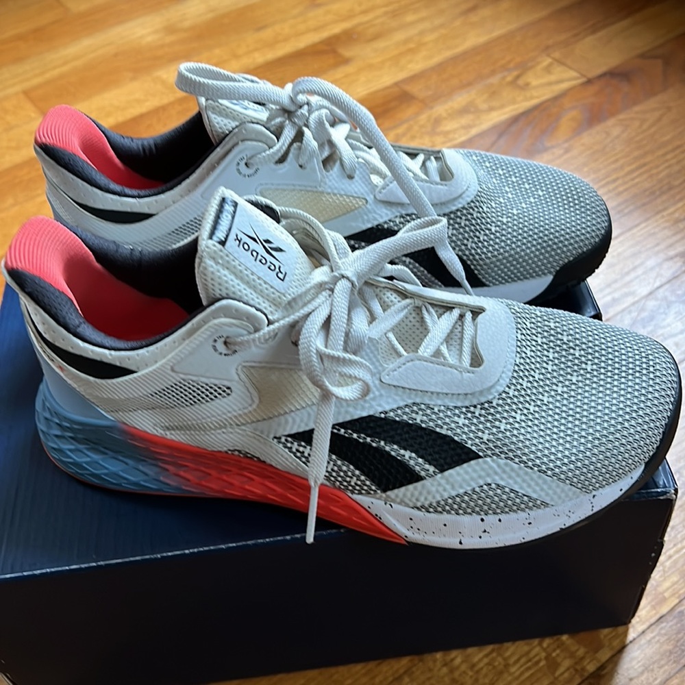 Reebok men’s Nano X training sneakers, size 10 in EUC